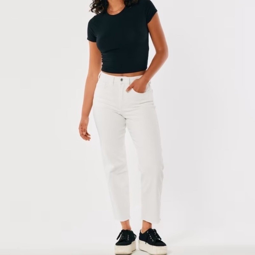 Hollister Ultra High-Rise White Vintage Ankle Straight Jeans size 30 white